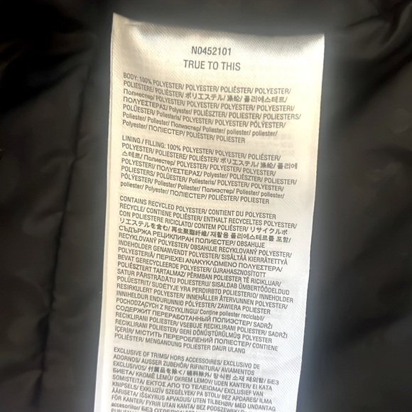 Volcom Youth Girls Insulated Ski/Board/Snow Jacket w/Hood- Size L/12Y - Picture 8 of 10